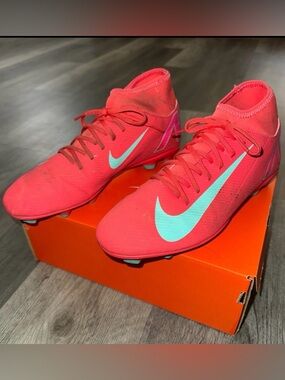 Nike Mercurial Superfly 10 FG/MG Soccer Cleats / Men’s size 8 / Women’s size 9.5